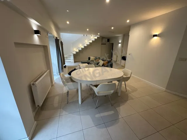 Kiadó lakás Budapest V. kerület, Belváros, Veres Pálné utca 141 nm