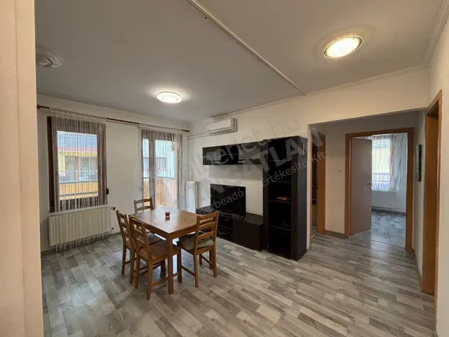 Kiadó lakás Budapest XIII. kerület, Úszódaru utca 58 nm