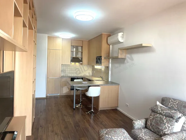 Kiadó lakás Budapest XIII. kerület, Kárpát utca 45 nm