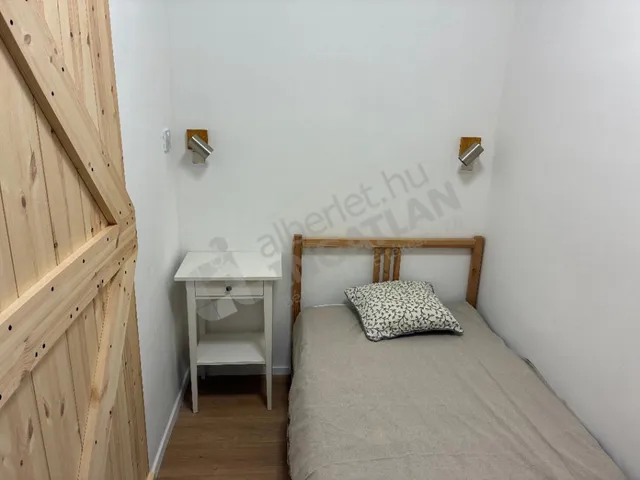 Kiadó ház Budapest XVI. kerület, Cinkota, Sóderos utca 20 nm