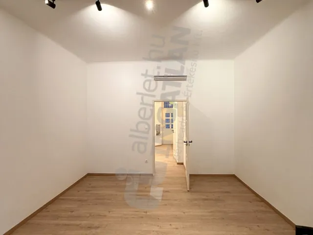 Kiadó lakás Budapest II. kerület, Rézmál, Fillér utca 31 nm