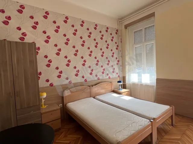 Kiadó lakás Budapest VII. kerület, Thököly út 94 nm