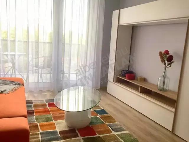 Kiadó lakás Budapest III. kerület, Folyamőr utca 30 nm