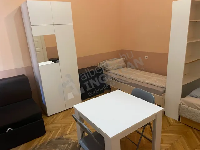 Kiadó lakás Budapest VII. kerület 120 nm