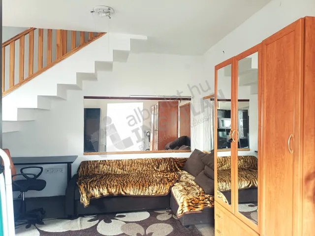 Kiadó ház Budapest XV. kerület, Pestújhely 45 nm