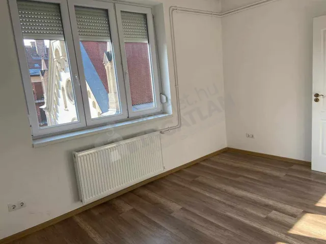 Kiadó lakás Budapest V. kerület, Lipótváros, Alkotmány utca 60 nm