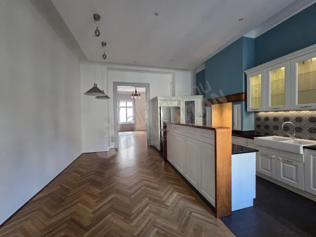 Kiadó lakás Budapest V. kerület, Lipótváros, Perczel Mór utca 202 nm