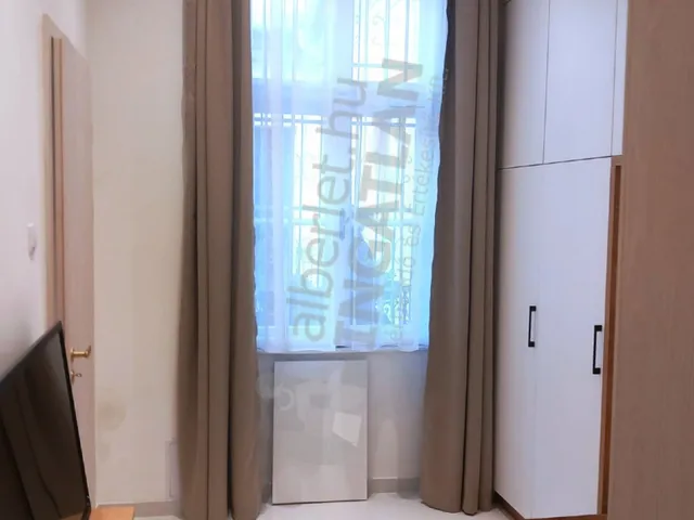 Kiadó lakás Budapest VI. kerület 25 nm