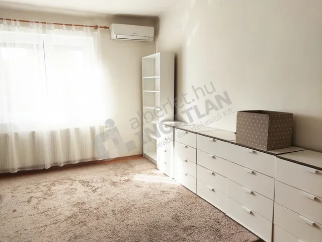 Kiadó lakás Budapest XIV. kerület, Fűrész utca 76 nm