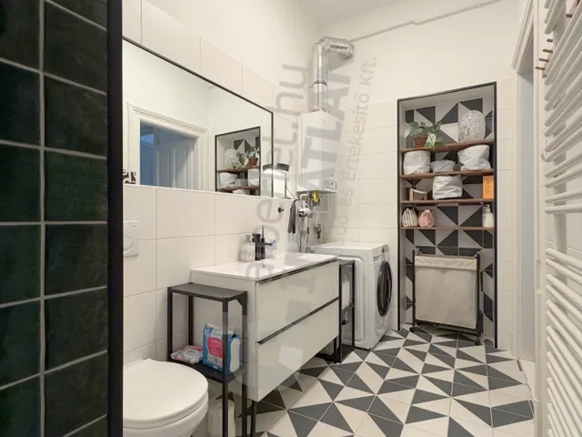 Kiadó lakás Budapest VI. kerület, Rózsa utca 74 nm