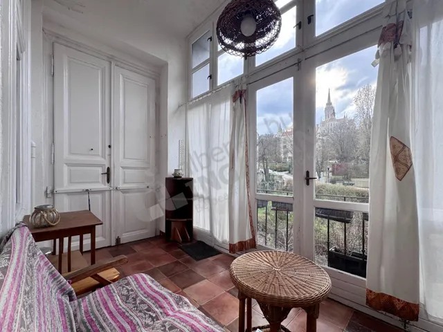 Kiadó lakás Budapest I. kerület 100 nm