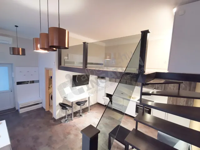 Kiadó lakás Budapest VI. kerület, Paulay Ede utca 29 nm