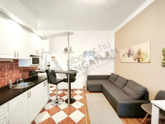 Kiadó lakás Budapest I. kerület 40 nm