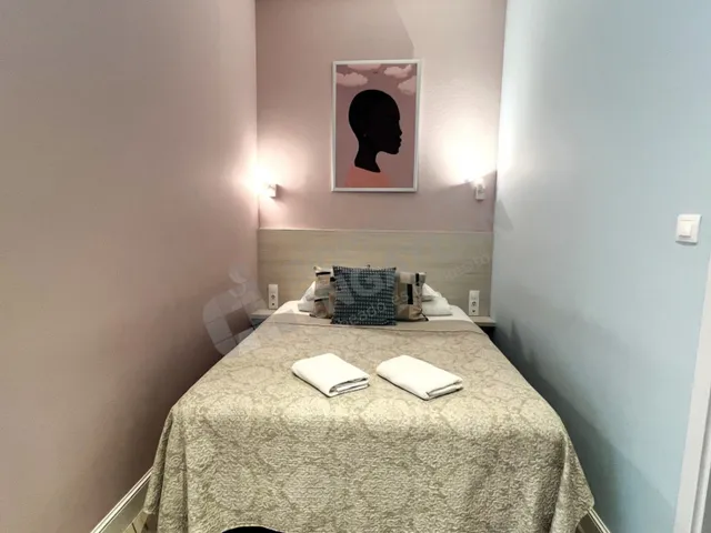 Kiadó lakás Budapest VI. kerület 17 nm