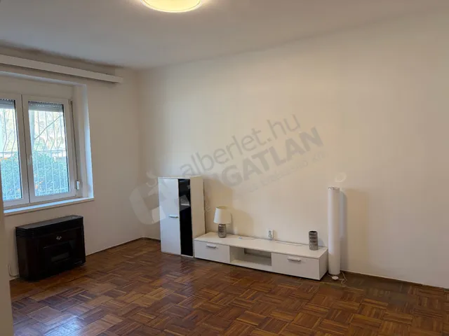 Kiadó lakás Budapest X. kerület, Szárnyas utca 29 nm