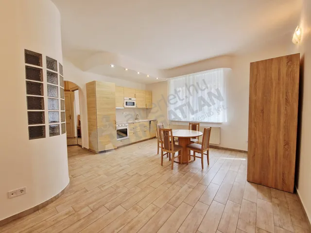 Kiadó lakás Budapest XI. kerület, Kelenföld, Somogyi út 45 nm