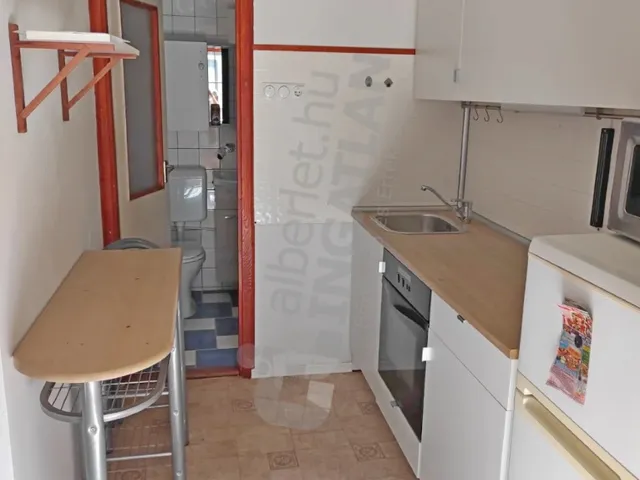 Kiadó lakás Budapest VI. kerület 25 nm