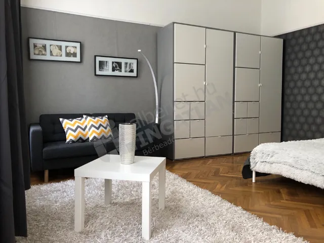 Kiadó lakás Budapest VI. kerület, Szondi utca 34 nm