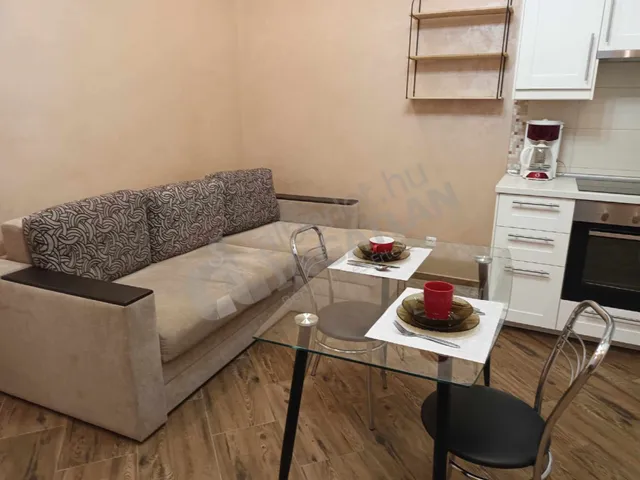 Kiadó lakás Budapest VI. kerület, Szondi utca 50 nm