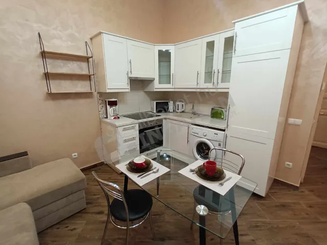 Kiadó lakás Budapest VI. kerület, Szondi utca 50 nm