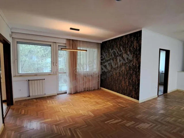 Kiadó lakás Budapest II. kerület, Zöldmál 185 nm