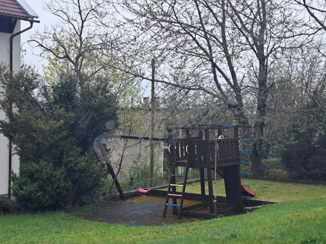 Kiadó lakás Budapest II. kerület, Zöldmál, Felső Zöldmáli út 185 nm