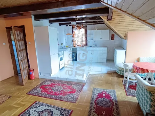 Kiadó ház Budapest XVIII. kerület, Szemeretelep 85 nm