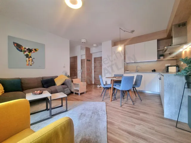 Kiadó lakás Budapest VI. kerület, Rózsa utca 65 nm