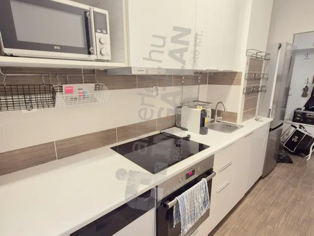 Kiadó lakás Budapest XI. kerület, Albertfalva, Fehérvári út 53 nm