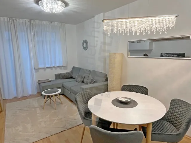 Kiadó lakás Budapest XI. kerület, Péterhegy 43 nm