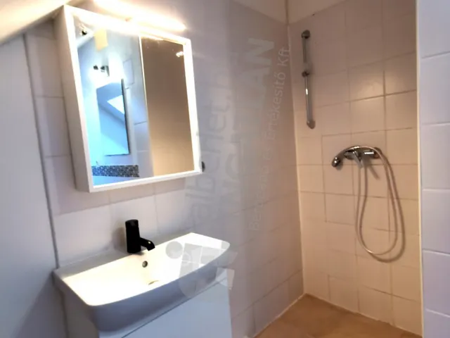 Kiadó lakás Budapest II. kerület, Tárkony utca 50 nm