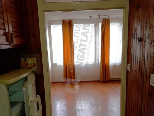 Kiadó lakás Budapest III. kerület 30 nm