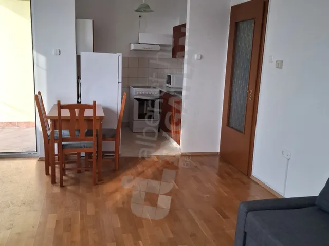 Kiadó lakás Budapest XVIII. kerület, Miklóstelep, Szent Lőrinc sétány 51 nm