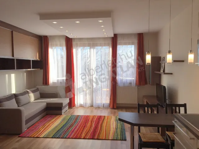 Kiadó lakás Budapest II. kerület, Csatárka 30 nm