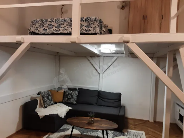 Kiadó lakás Budapest IX. kerület, Üllői út 30 nm