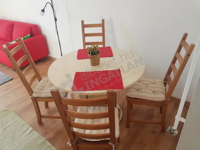 Kiadó lakás Budapest VIII. kerület, Diószegi Sámuel utca 32 nm