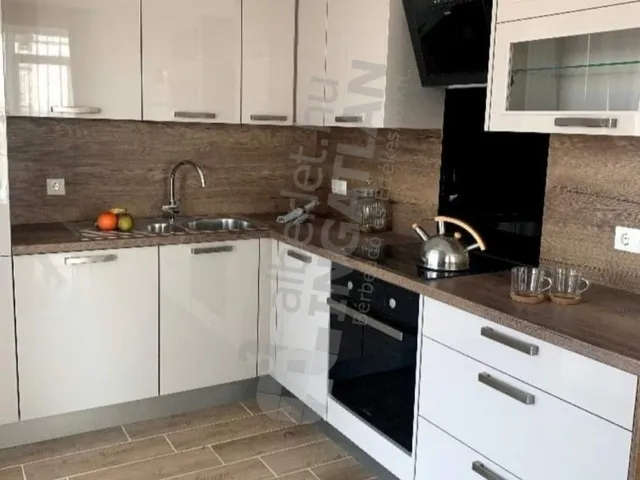 Kiadó lakás Budapest XI. kerület, Nádorkert, Bíró László József körút 76 nm
