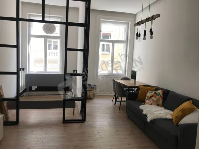 Kiadó lakás Budapest VI. kerület, Weiner Leó utca 35 nm