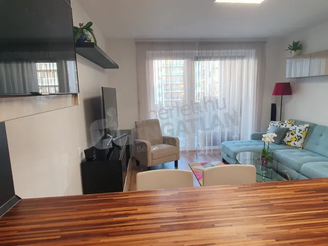 Kiadó lakás Budapest IX. kerület, Márton utca 67 nm