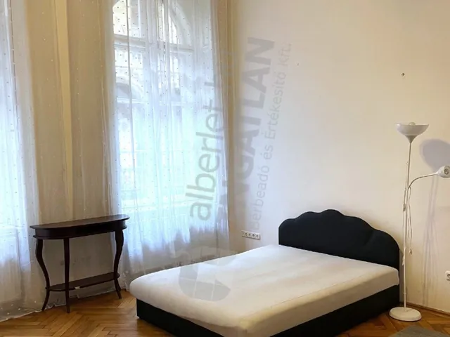 Kiadó lakás Budapest VI. kerület 90 nm