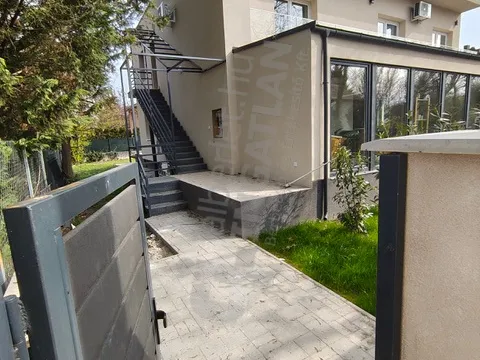 Kiadó lakás Budapest III. kerület, Aquincum, Zsófia utca 40 nm