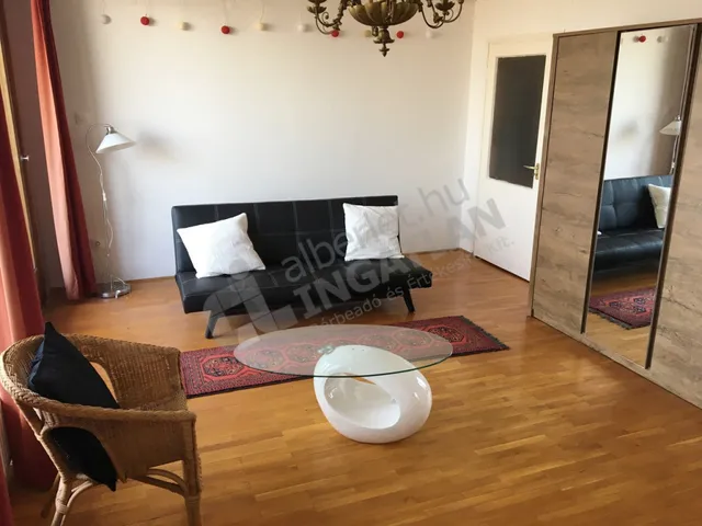 Kiadó lakás Budapest XII. kerület, Orbánhegy 60 nm