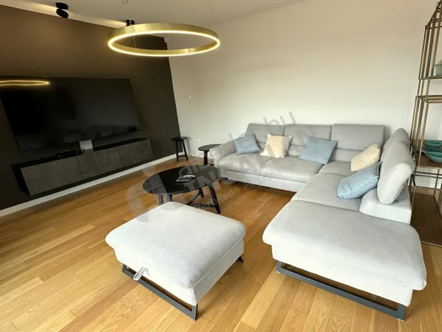 Kiadó lakás Budapest I. kerület, Toldy Ferenc utca 94 nm