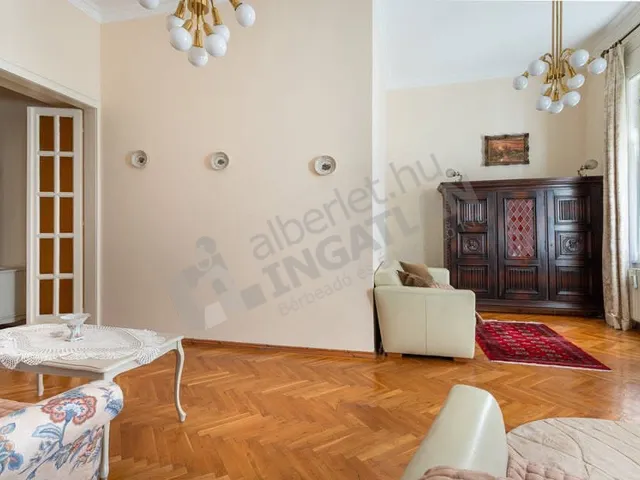 Kiadó lakás Budapest V. kerület, Belváros, Kossuth Lajos utca 73 nm