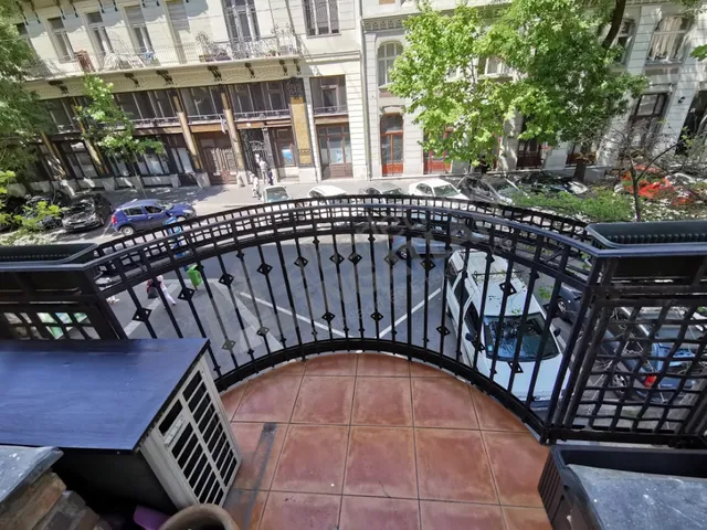 Kiadó lakás Budapest V. kerület, Lipótváros, Hold utca 110 nm