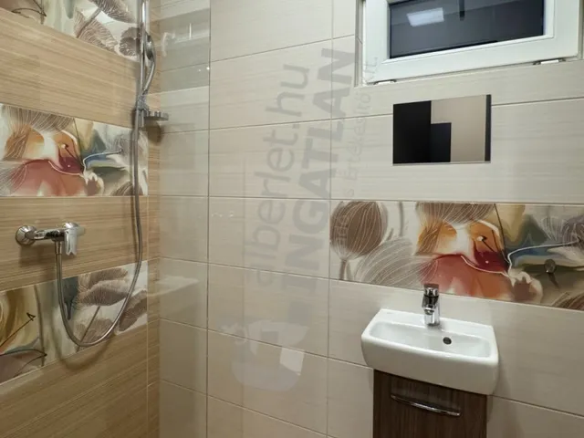 Kiadó lakás Budapest XI. kerület, Kelenvölgy, Péterhegyi lejtő 60 nm