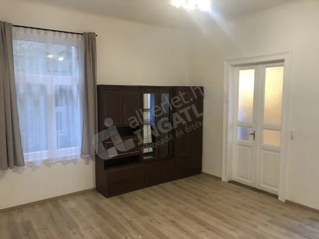 Kiadó lakás Budapest VIII. kerület, Alföldi utca 64 nm