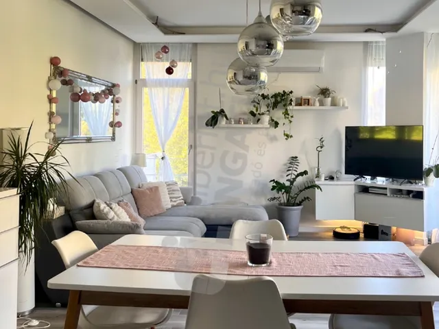 Kiadó lakás Budapest XI. kerület, Sasad-Sashegy XI. ker., Pecz Samu utca 85 nm