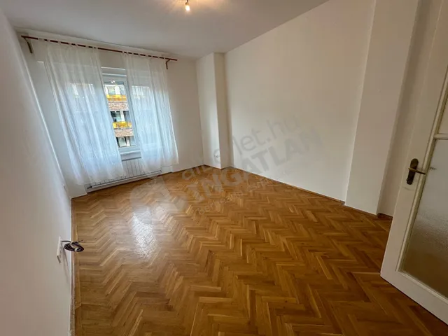 Kiadó lakás Budapest VII. kerület, Belső-Erzsébetváros, Madách Imre út 76 nm