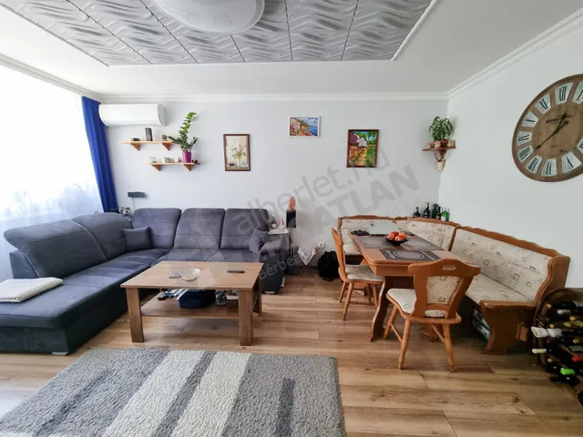 Eladó lakás Budapest XXI. kerület, Árpád utca 46 nm